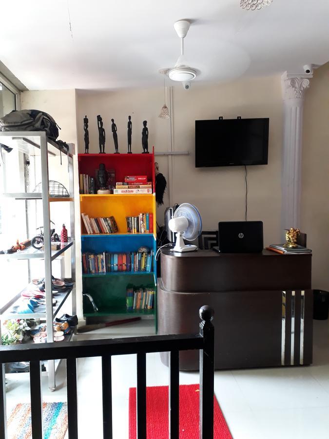 Town Hostel Mumbai - Ac Dormitory Экстерьер фото